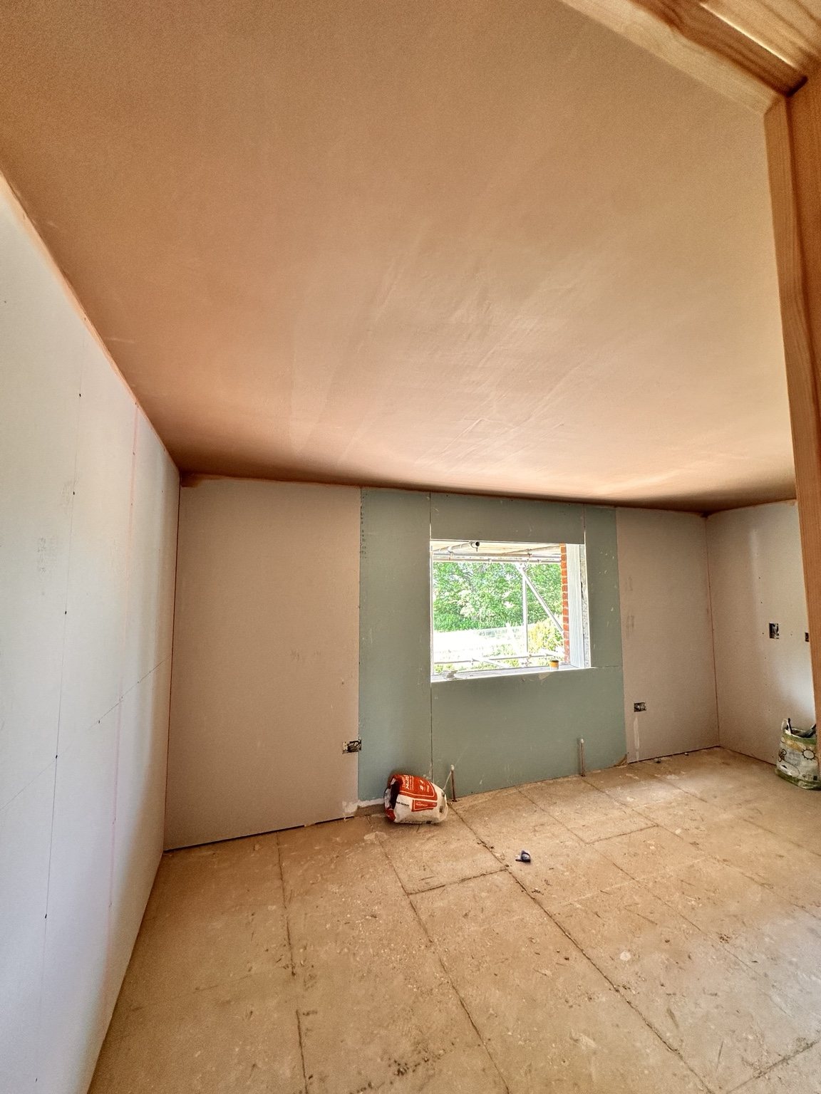 Room plastering and plasterboarding work by PrimeTouch Plastering